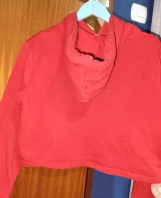 Sudadera corta roja Pimkie Talla S