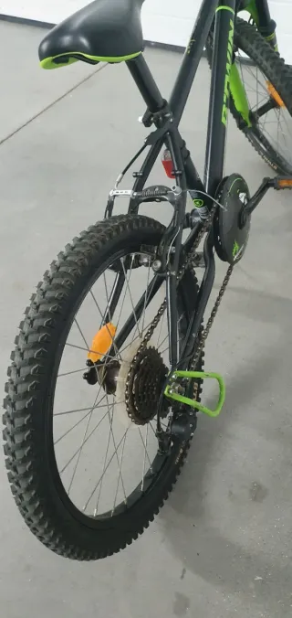 Bicicleta Btwin 20 Racing Boy