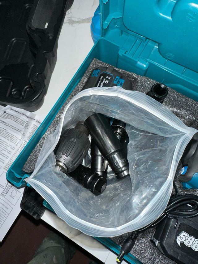 Llave de impacto eléctrica 588V Li-ion