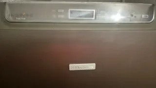 Nevera acero inoxidable plateada Electrolux