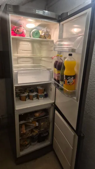 Nevera acero inoxidable plateada Electrolux