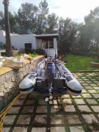 Barco semirrígido Yamaha 50CV