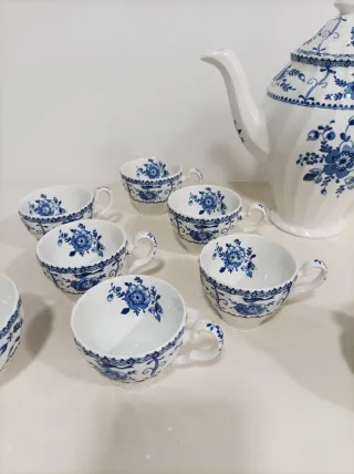 Juego de té Johnson Bros azul y blanco