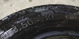 Neumático Vespa 160 Usado