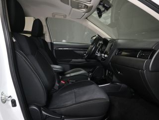 Mitsubishi Outlander 2020