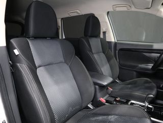 Mitsubishi Outlander 2020