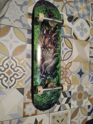 Skate Macabro original para coleccionistas
