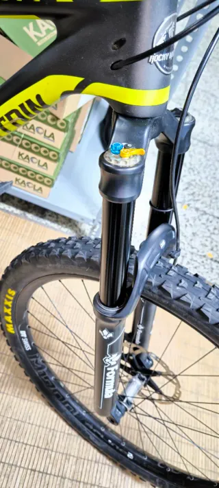 Rocky Mountain Altitude 770 msl talla M