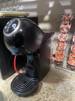 Cafetera Dolce Gusto Negra