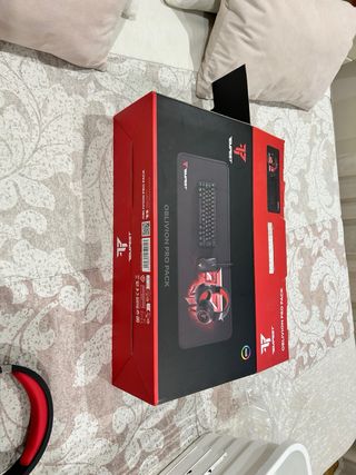 Tastiere e Cuffie Tempest