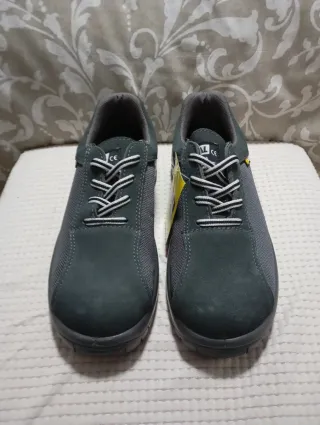 Zapatos de seguridad FAL grises