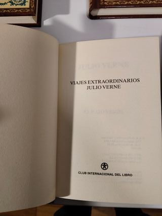 Colección Viajes Extraordinarios, Julio Verne