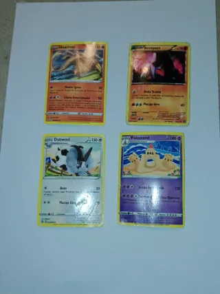 30 Cartas Pokémon