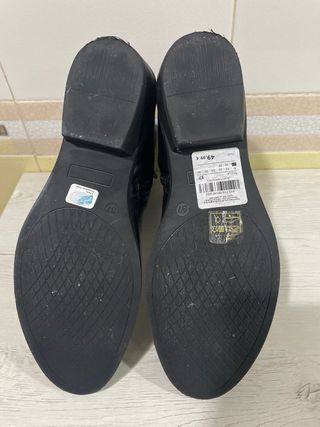 Botas de Piel Negras Talla 37 marca COCONUT,