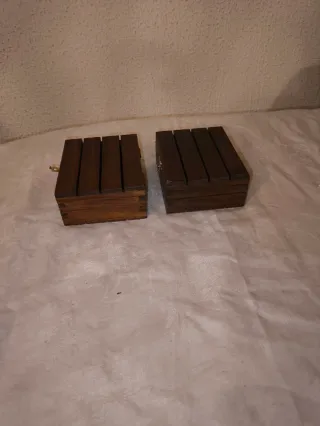 Juego de 2 cajitas de madera