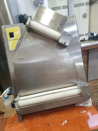 Laminadora de masa profesional