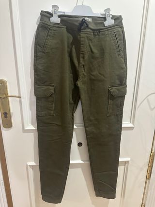 Pantalón cargo calentito verde 12-13 años