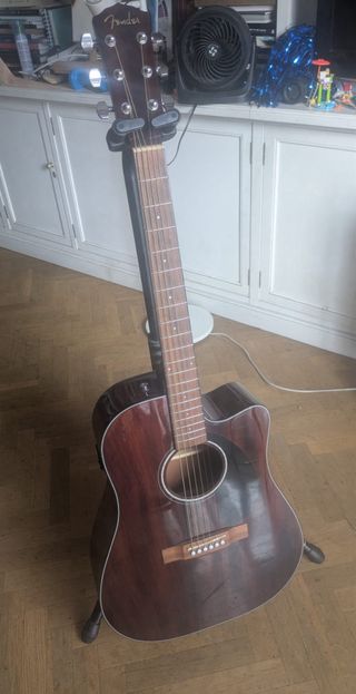 Guitarra Fender CD60 SCE All Mahogany