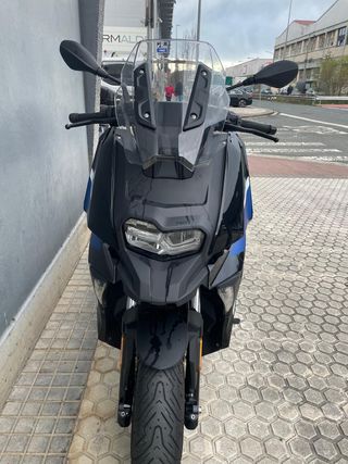 dasMoto vende BMW C400X con 10500 km (2022)