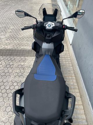 dasMoto vende BMW C400X con 10500 km (2022)