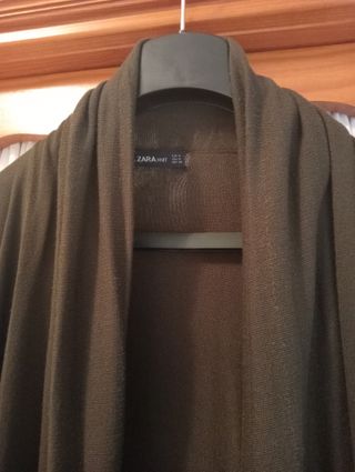 Zara Chaqueta Capa Punto y Raso
