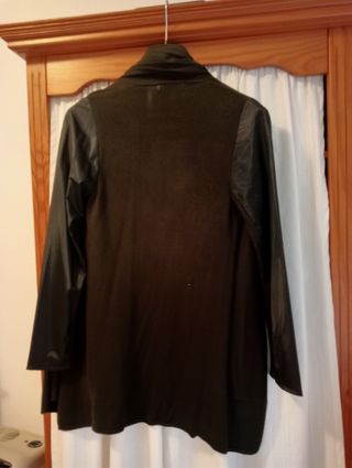 Zara Chaqueta Capa Punto y Raso