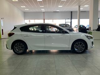 Ford Focus ST Line 1.0 Ecoboost 125CV MHEV EL TOP!