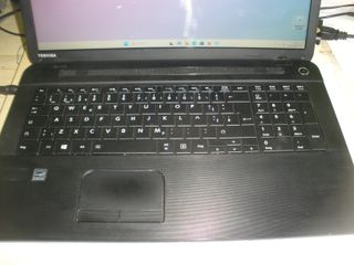 Toshiba W11 Pantalla 17,3 Intel i5 Ram 8Gb SSD 256