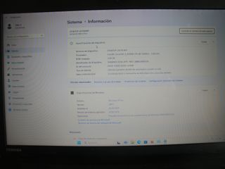 Toshiba W11 Pantalla 17,3 Intel i5 Ram 8Gb SSD 256