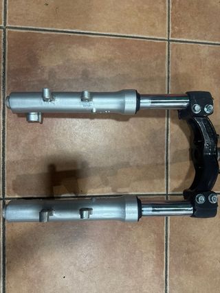 Horquilla Daelim S2 125 2016