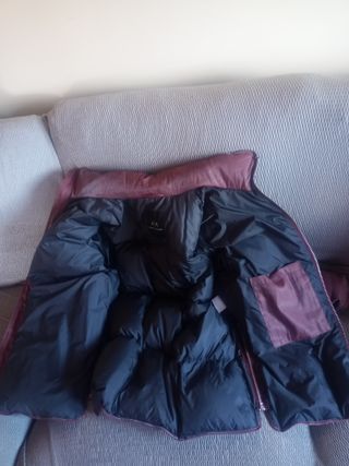 Piumino borgogna con riflessi argentati unisex