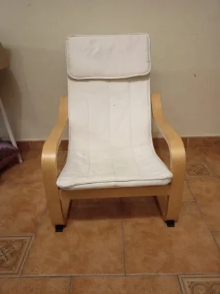 Silla mecedora infantil IKEA
