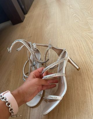 Sandalias Stuart Weitzman con strass