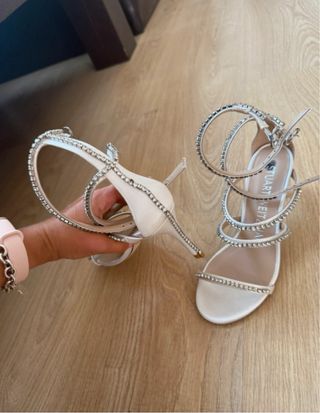 Sandalias Stuart Weitzman con strass