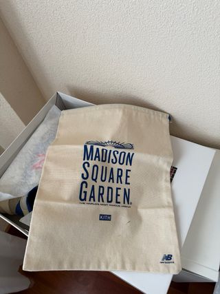 New Balance 990v6 Kith MSG