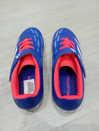 Botas de fútbol Adidas Predator niño