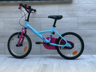 Bicicleta infantil Btwin azul y rosa