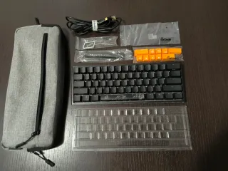 Teclado Ducky One 2 Mini Custom + Extras