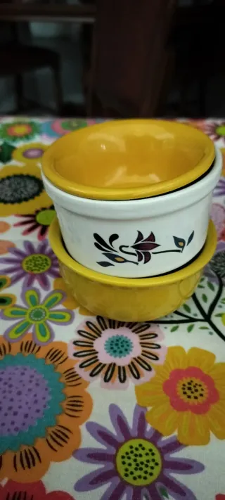 Ciotoline in porcellana con decoro floreale