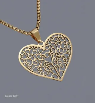 Colar Coração Dourado Aço Inoxidável