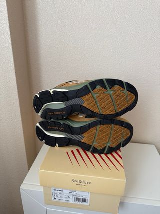 New Balance 990v3 Marrón/Verde Talla 40.5