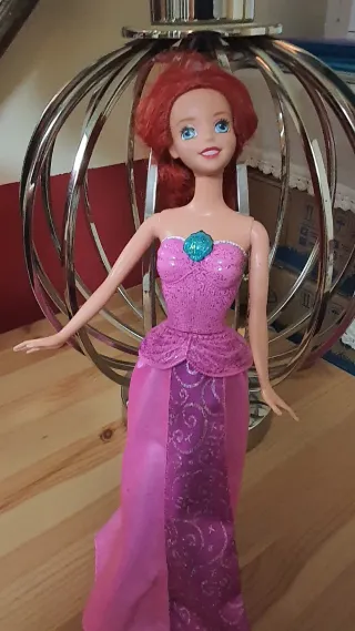 Lote DVD La Sirenita + Muñeca Ariel