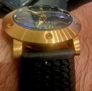 Reloj Seiko D'Cube 7S25 Automático