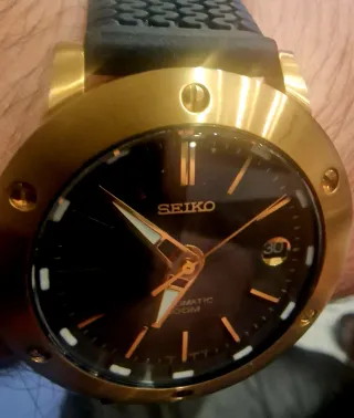 Reloj Seiko D'Cube 7S25 Automático