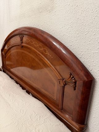 Muebles clásicos para dormitorio con marquetería