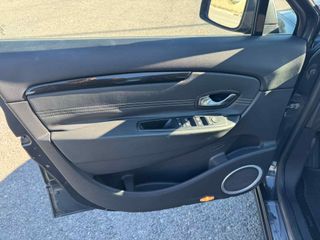 Renault Grand Scenic 2011 7 PLAZAS