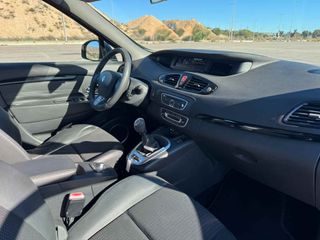 Renault Grand Scenic 2011 7 PLAZAS