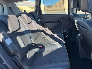 Renault Grand Scenic 2011 7 PLAZAS