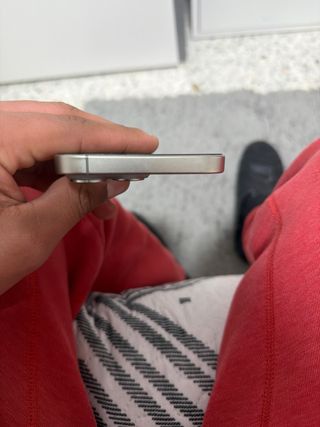 iPhone 15 Pro Max Gris Espacial