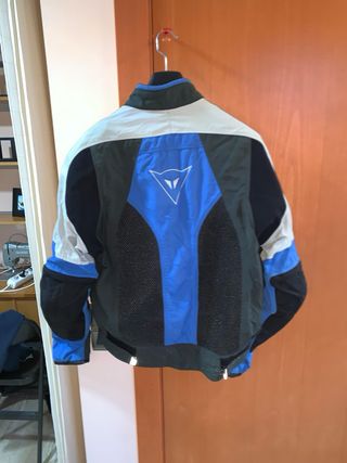 Chaqueta Dainese verano perforada Talla 54